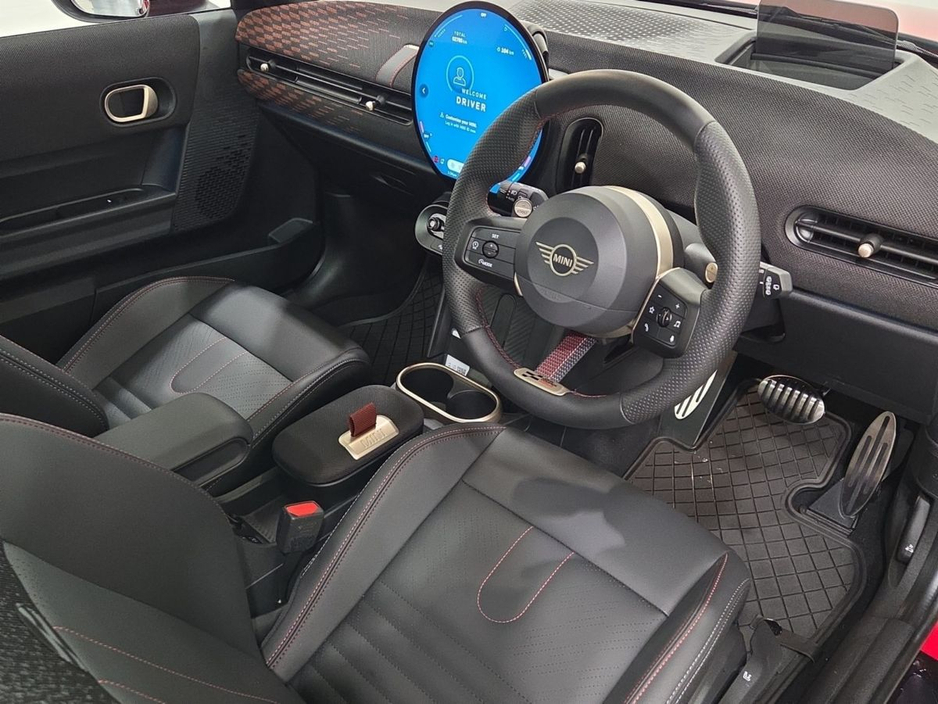 2026 MINI Hatch 2L Petrol For Sale Images