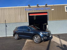 2021 Volkswagen Touareg 3L Diesel For Sale Images