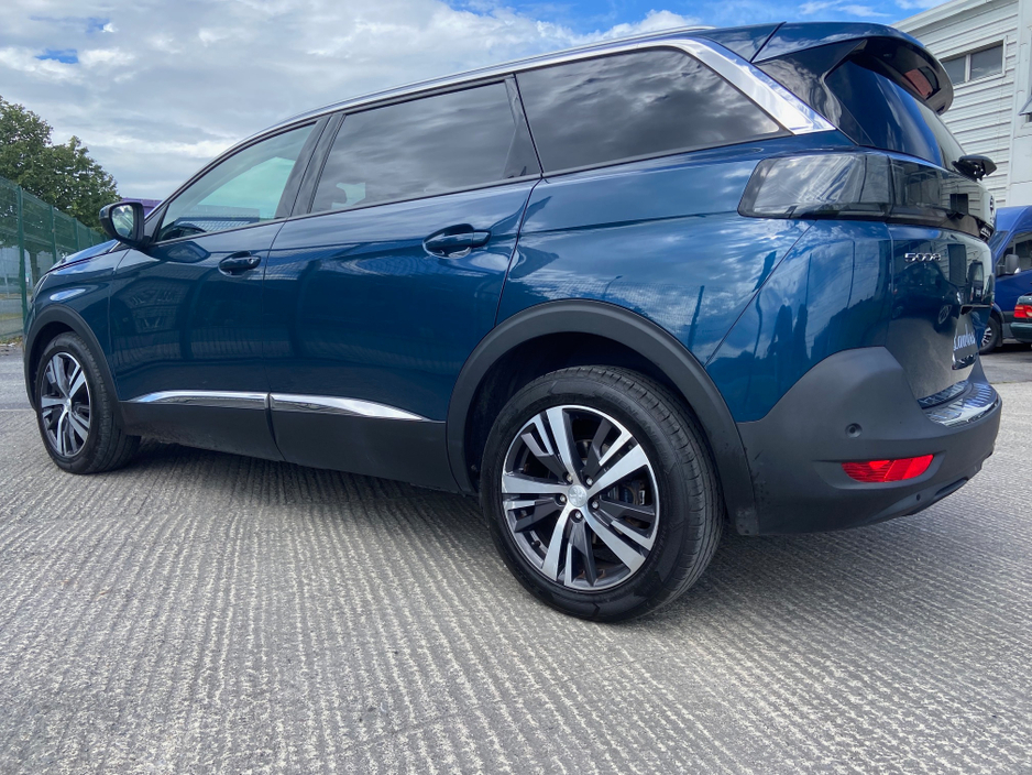 2021 Peugeot 5008 1.5L Diesel For Sale Images