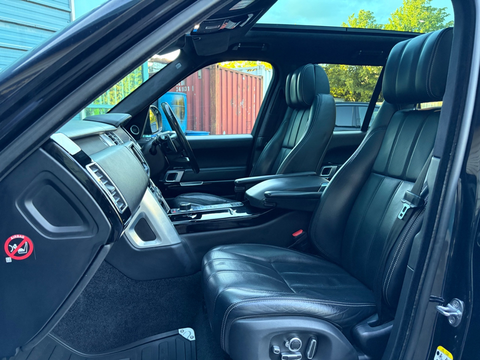 2016 Land Rover Range Rover 4.5L Diesel For Sale Images