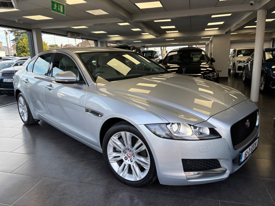 2016 Jaguar XF 2L Diesel For Sale Images