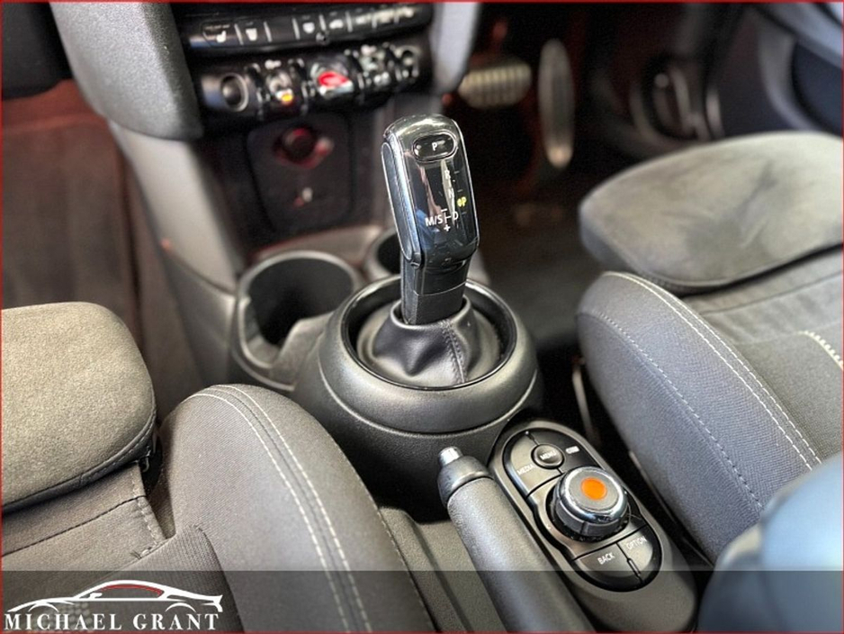 2020 MINI Hatch 1.5L Petrol For Sale Images