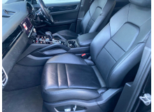 2020 Porsche Cayenne 3.0L Petrol Plug-in Hybrid For Sale Images