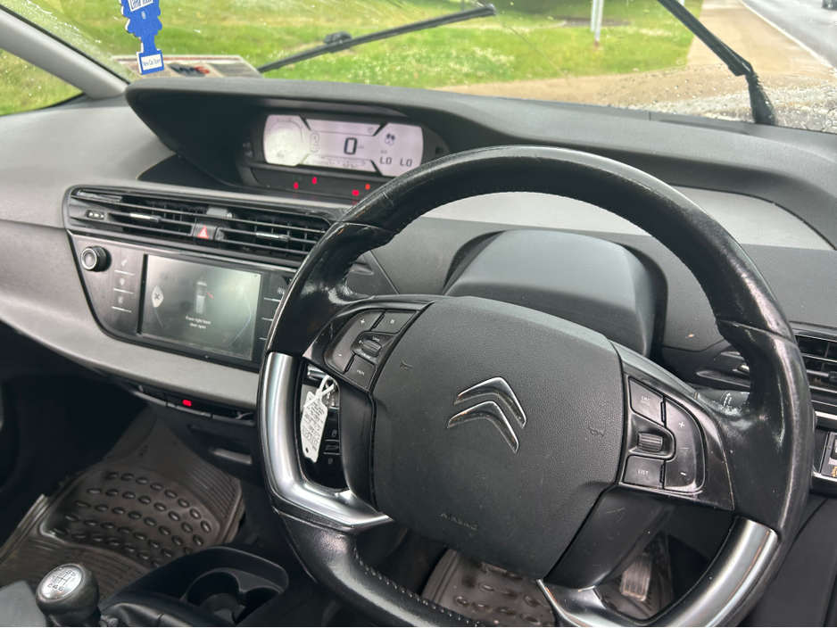 2015 Citroen Grand C4 Picasso 1.6L Diesel For Sale Images