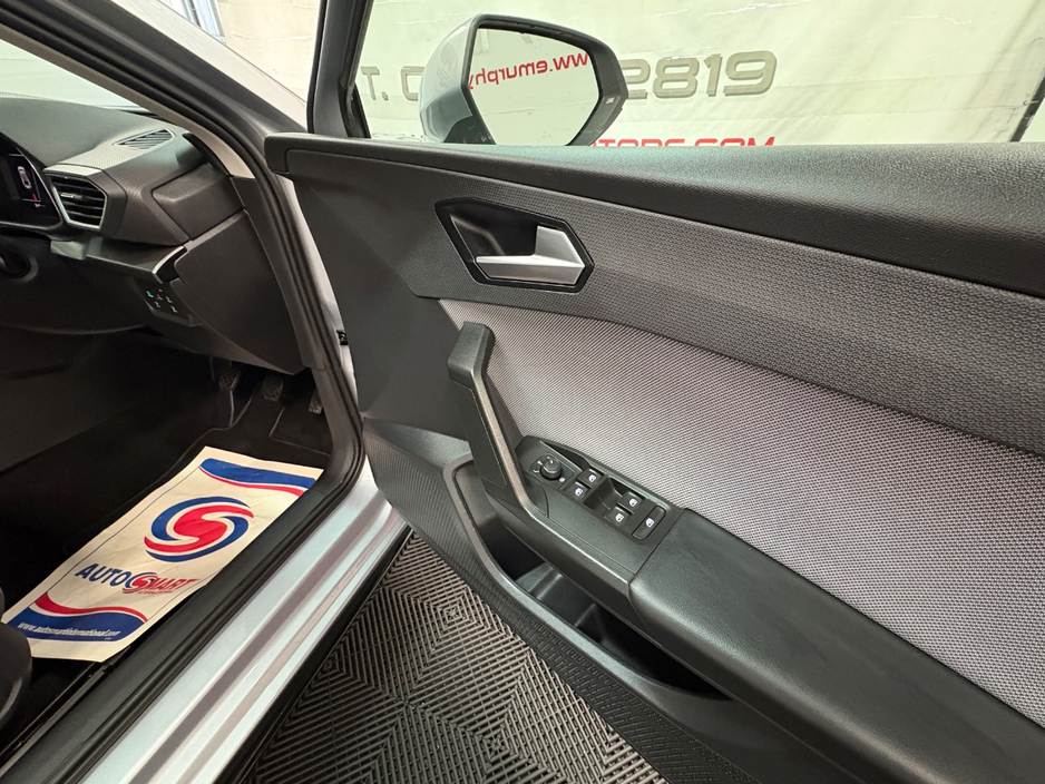 2022 SEAT Leon 2L Diesel For Sale Images