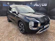 2023 Mitsubishi Outlander 2.4L Petrol Plug-in Hybrid For Sale Images
