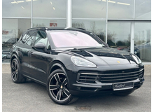 2023 Porsche Cayenne 3L Petrol Plug-in Hybrid For Sale Images