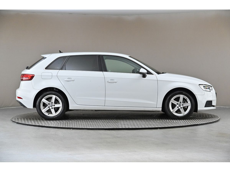 Audi A3 1.4 TFSI S-TRONIC SPORTBACK *LOW KMS*DIGITAL DASH*REVERSE CAM*PARK SENSORS* — thumbnail 11