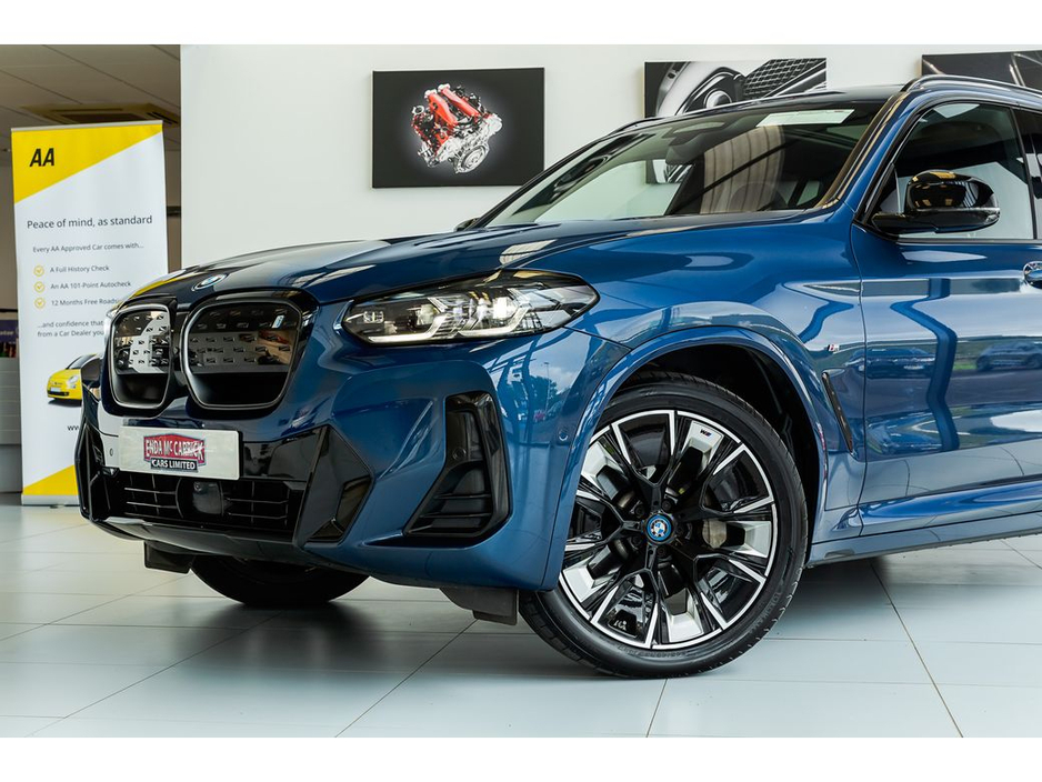 BMW iX3 M SPORT PRO, ROOF, COMFORT, TECH, HARMON KARDON — thumbnail 2
