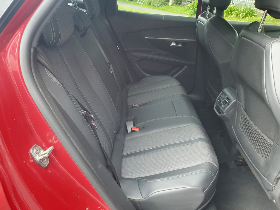 2022 Peugeot 3008 1.6L Petrol Plug-in Hybrid For Sale Images