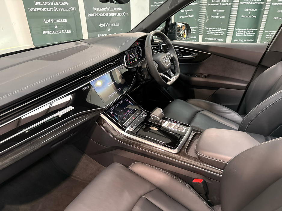 2026 Audi Q7 3L Diesel For Sale Images