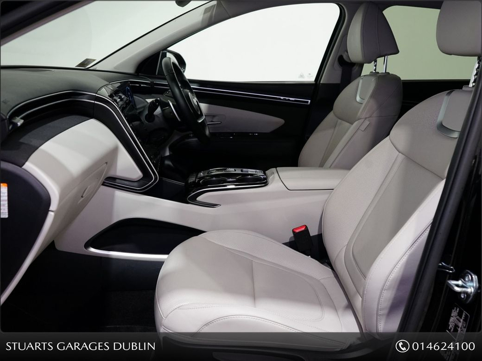 Hyundai Tucson Executive Phev 5DR Auto — thumbnail 3
