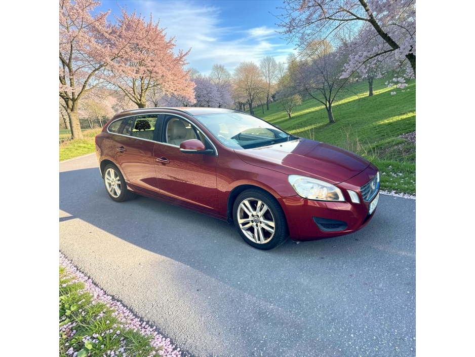 2013 Volvo V60 1.6L Diesel For Sale Images