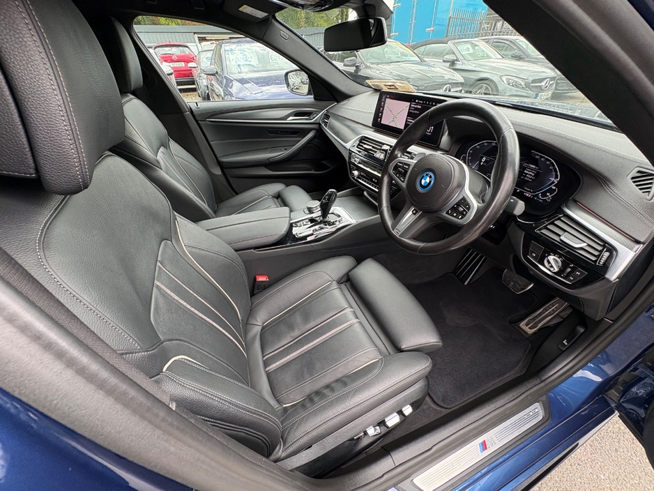 2022 BMW 5 Series 2L Petrol Plug-in Hybrid For Sale Images