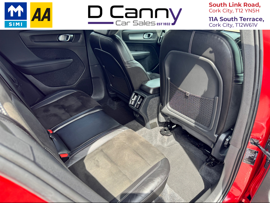2018 Volvo XC40 2.0L Diesel For Sale Images