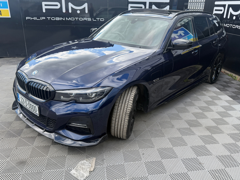 BMW 3 Series M SPORT PRO G21 Auto Pan Roof Tech Pack — thumbnail 5