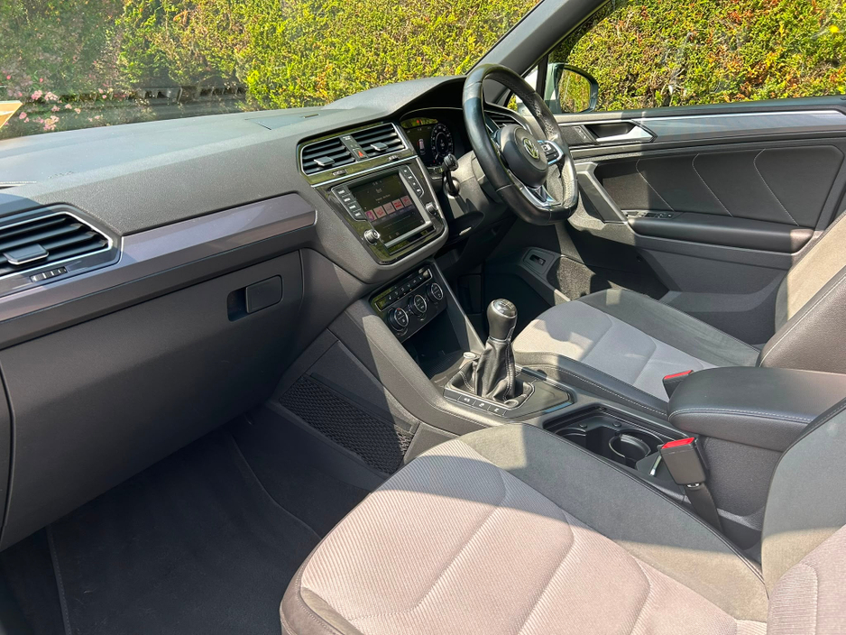 2017 Volkswagen Tiguan 2L Diesel For Sale Images