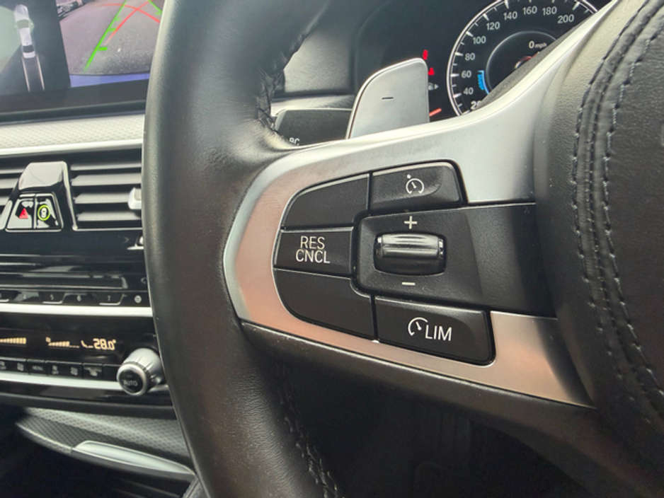 2019 BMW 5 Series 2L Petrol Plug-in Hybrid For Sale Images