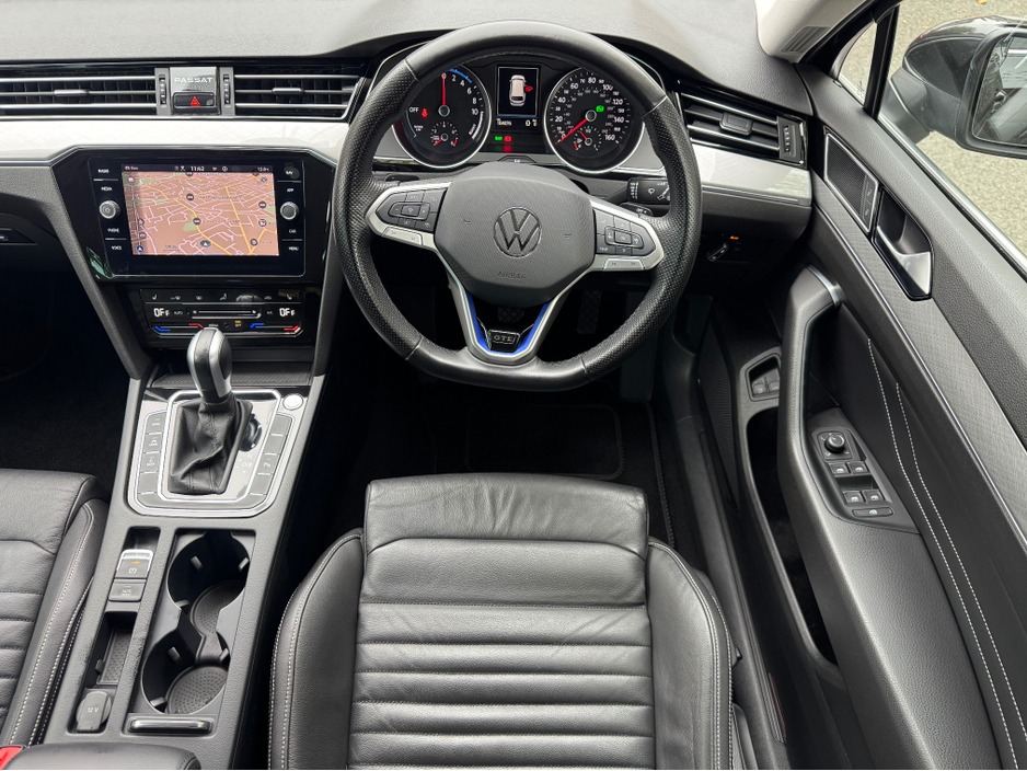 2022 Volkswagen Passat 1.4L Petrol Plug-in Hybrid For Sale Images
