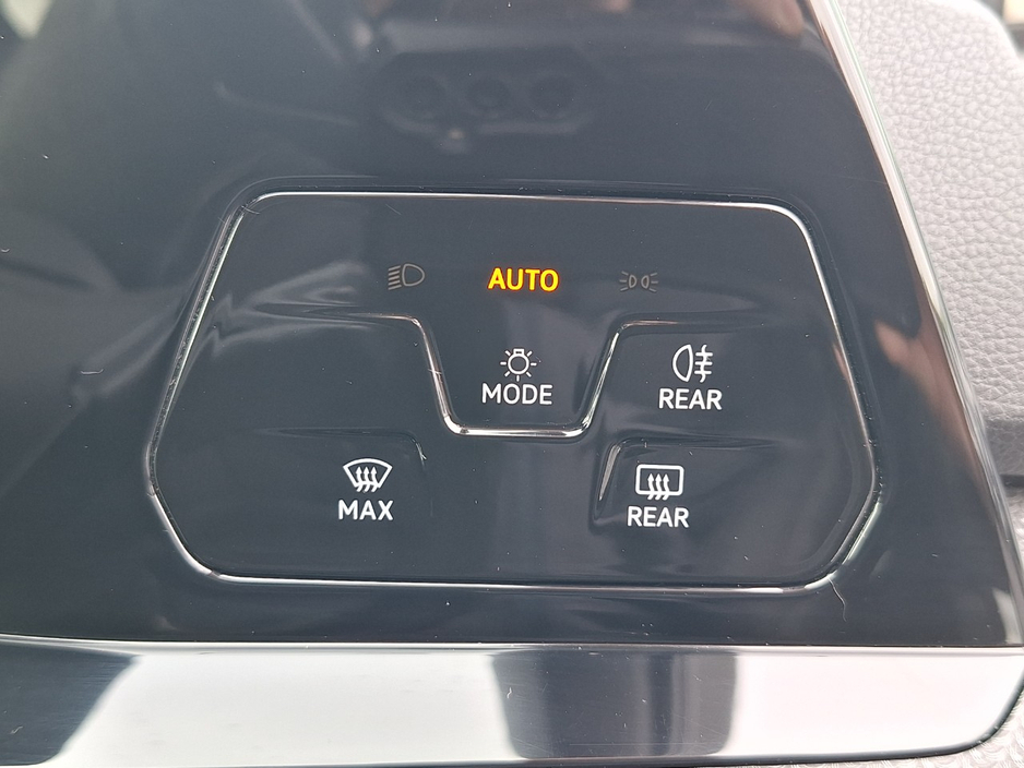 2023 Volkswagen Golf 1.5L Petrol For Sale Images