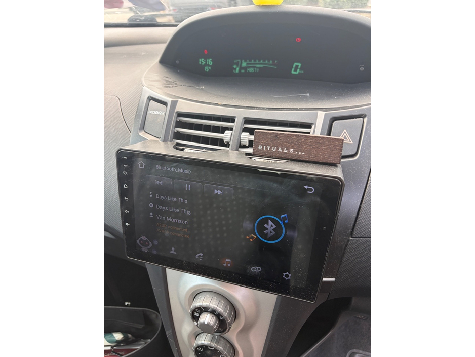 Toyota Yaris NG 1.3L STRATA 3DR — thumbnail 7