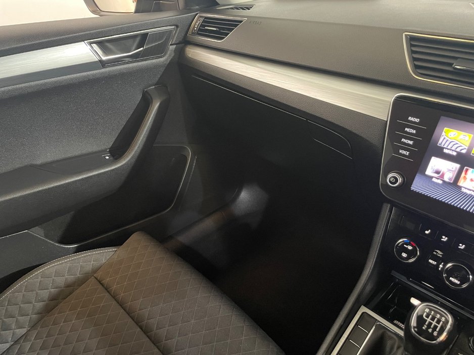 2022 Skoda Superb 2L Diesel For Sale Images