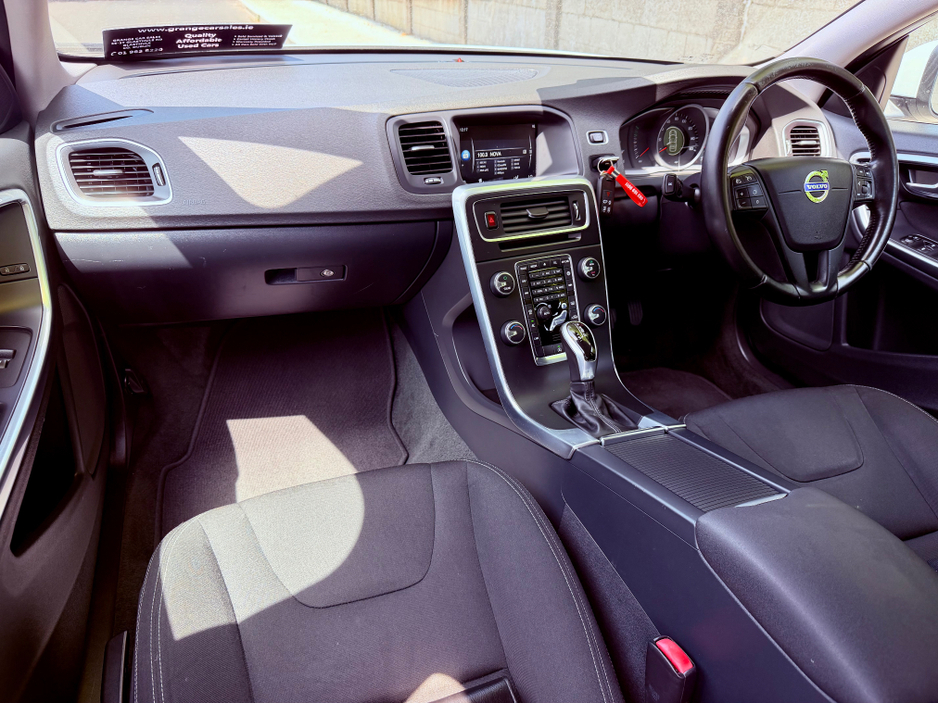 2014 Volvo V60 1.6L Diesel For Sale Images