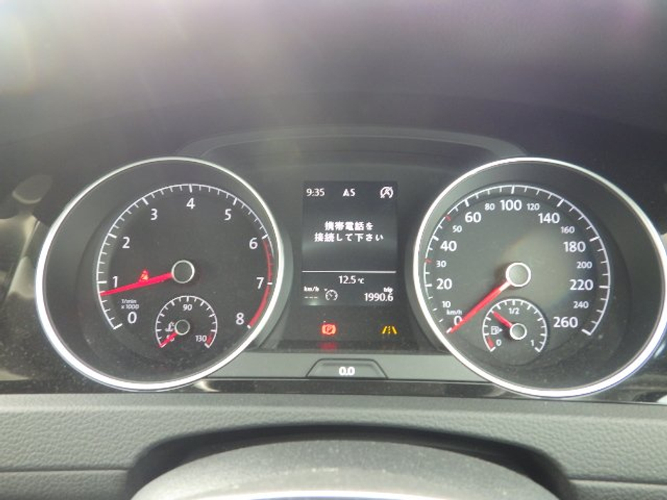 Volkswagen Golf 1.2 Petrol Auto Estate — thumbnail 10