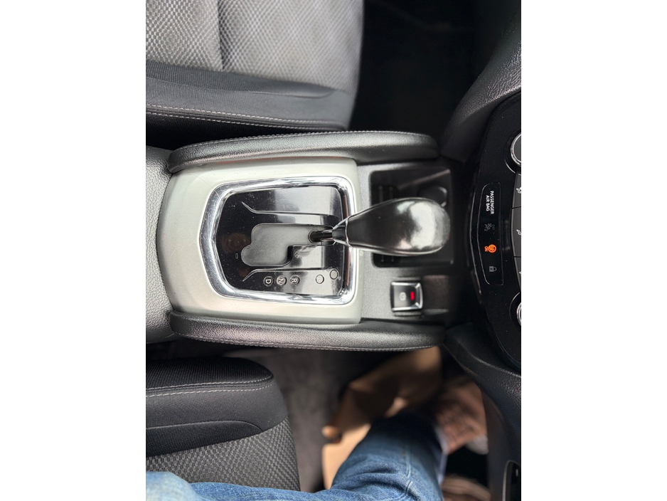 Nissan Qashqai 1.2 PET SV CVT AUTO — thumbnail 19