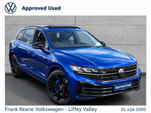 Volkswagen Touareg FINAL EDITION R 3.0 TSI PHEV 462HP R *LAPIZ BLUE METALLIC* *VIENNA LEATHER* *PANORAMIC GLASS SUNROOF* *BLACK ESTORIL ALLOYS* *HEATED & COOLED SEATS* *REAR VIEW CAMERA* *PCP FINANCE AVAILABLE*