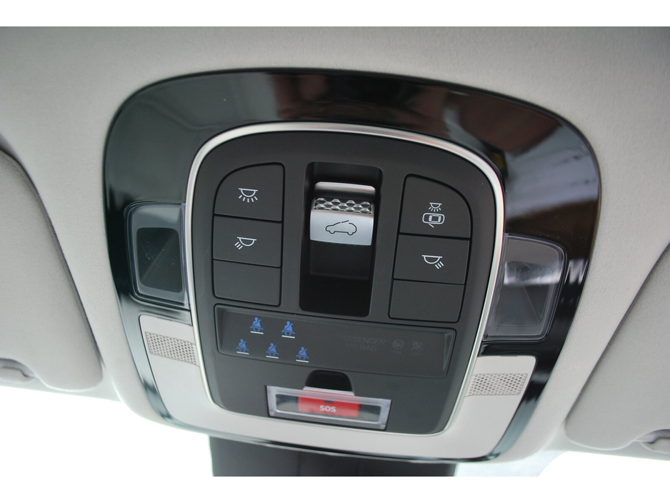 2023 Hyundai Santa Fe 1.6L Petrol Plug-in Hybrid For Sale Images