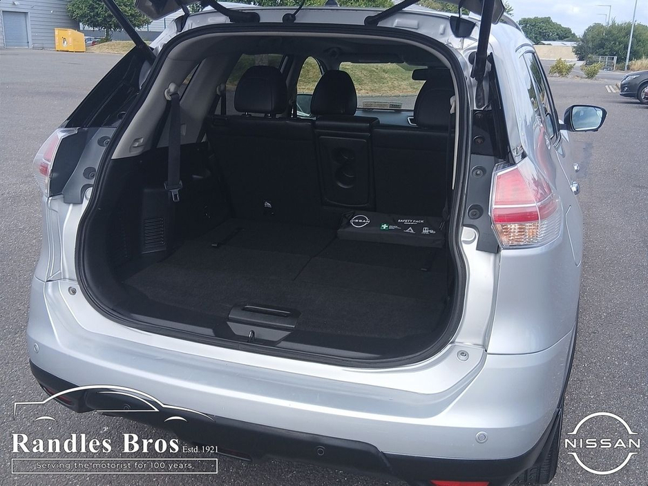 Nissan X-Trail 1.6d SV 7 Seats Design Pack — thumbnail 17