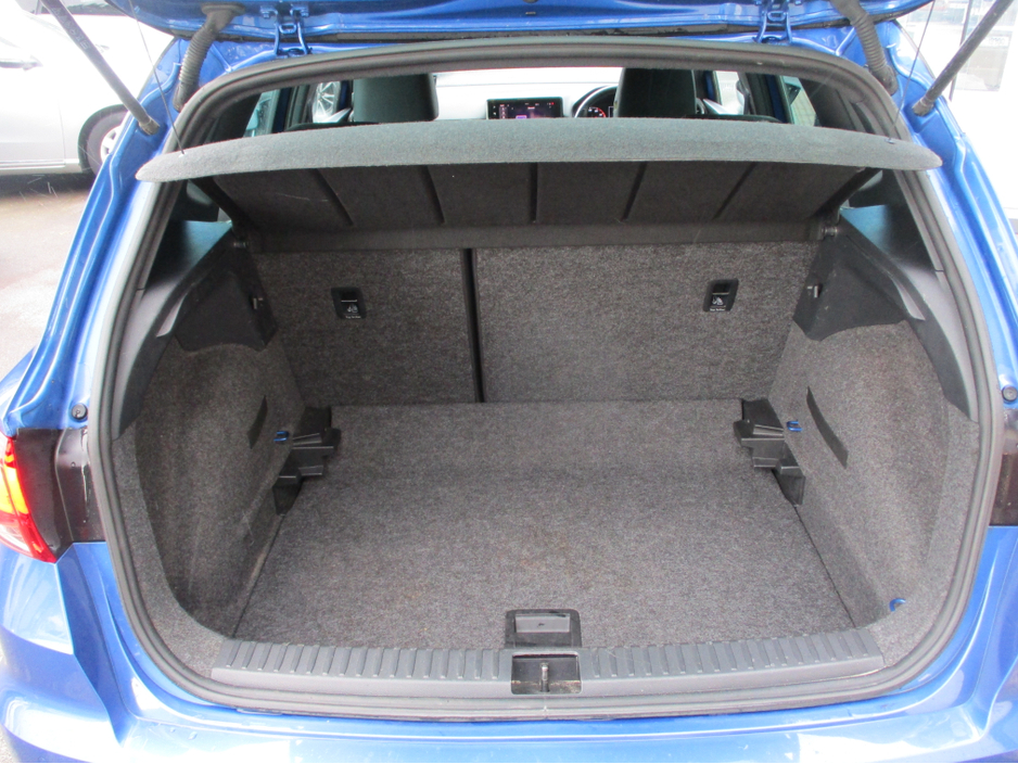 2023 SEAT Arona 1L Petrol For Sale Images