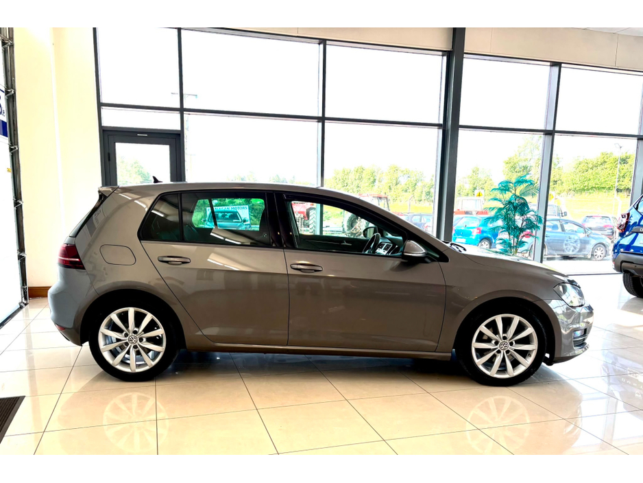 2017 Volkswagen Golf 1.6L Diesel For Sale Images