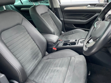 2022 Volkswagen Passat 2L Diesel For Sale Images