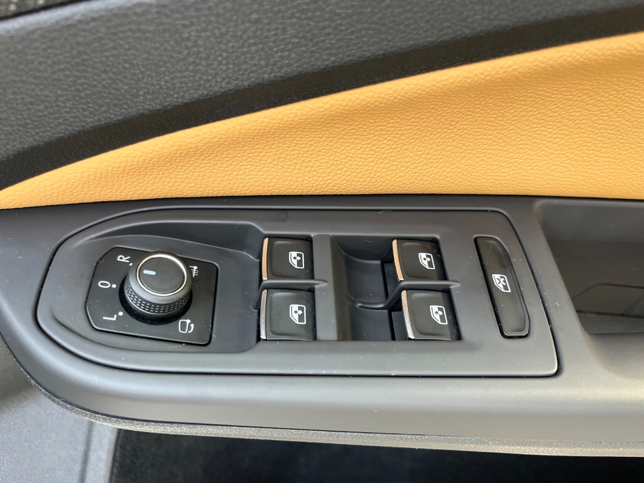 2021 Volkswagen Golf 1.5L Petrol For Sale Images