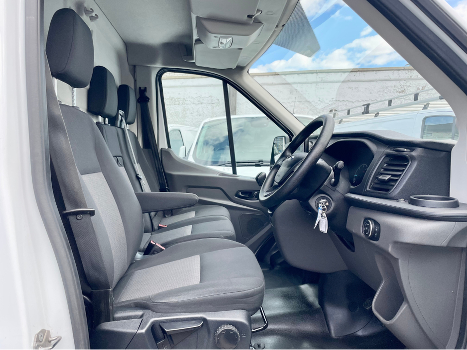 2022 Ford Transit 2L Diesel For Sale Images