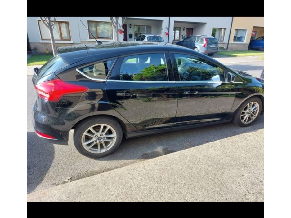 Ford Focus 1.0 ZETEC ECOBOOST 100PS 5DR T — thumbnail 7