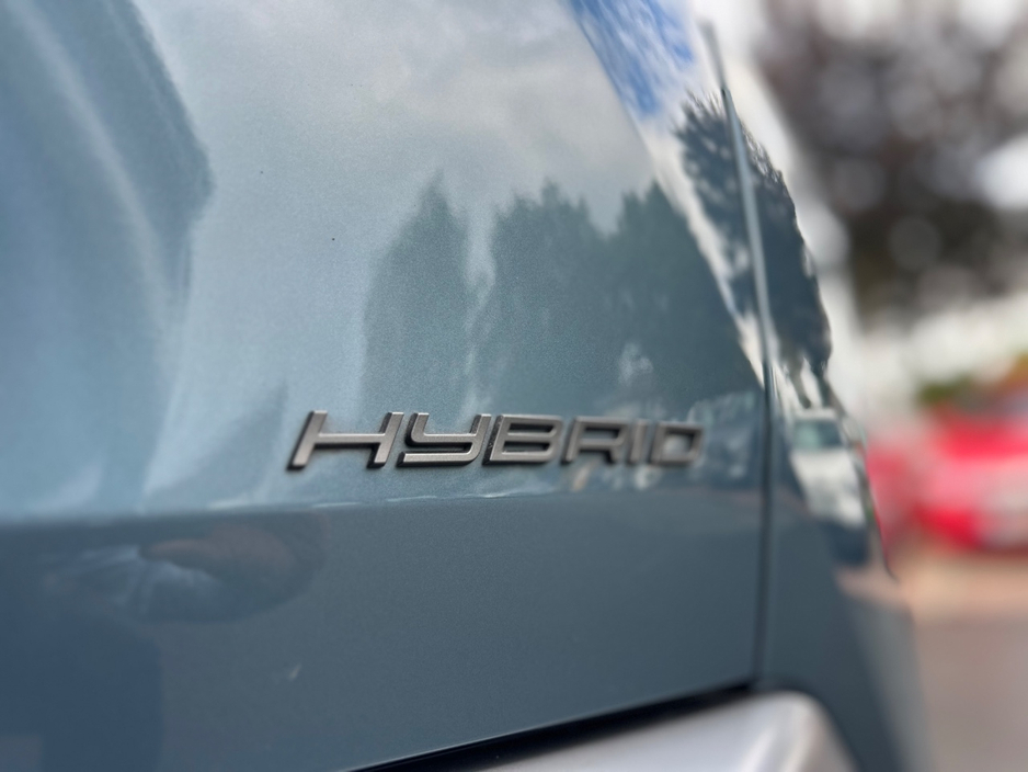 2025 Peugeot 3008 1.2L Petrol For Sale Images