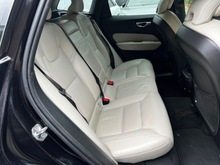 2019 Volvo XC60 2L Diesel For Sale Images