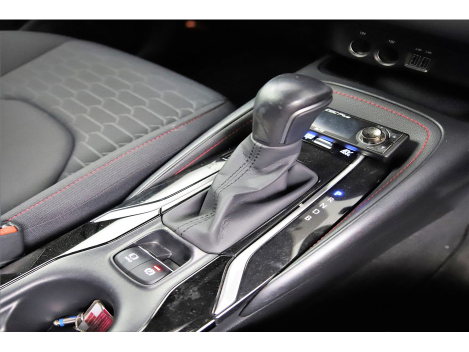 Toyota Corolla 1.8 Hybrid Sport Auto CarPlay Reverse Cam — thumbnail 22