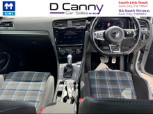 2019 Volkswagen Golf 1.4L Petrol Plug-in Hybrid For Sale Images