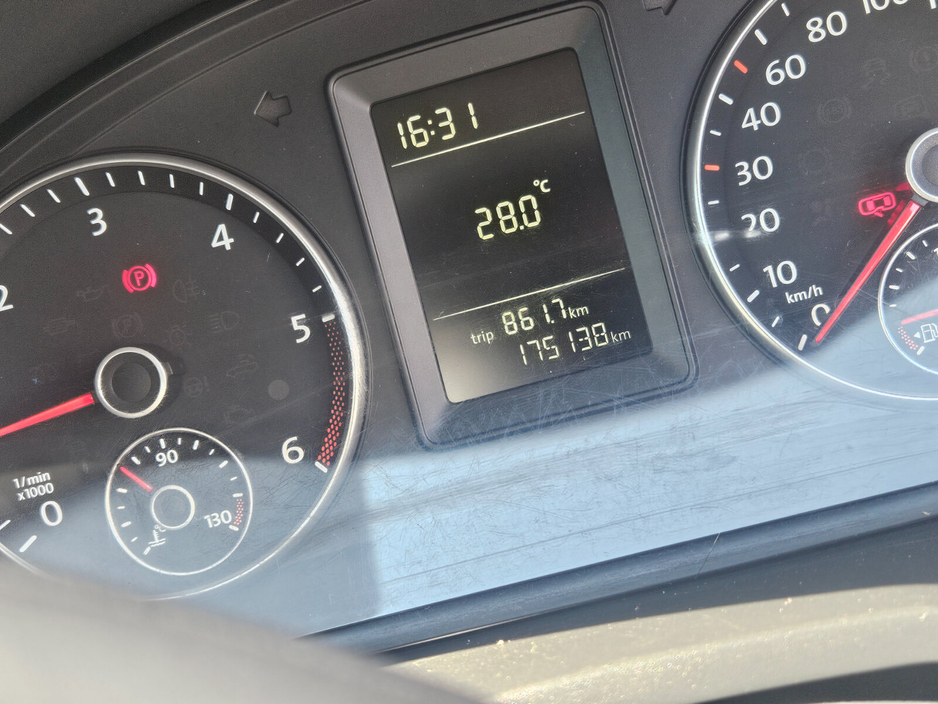 2018 Volkswagen Caddy 2L Diesel For Sale Images