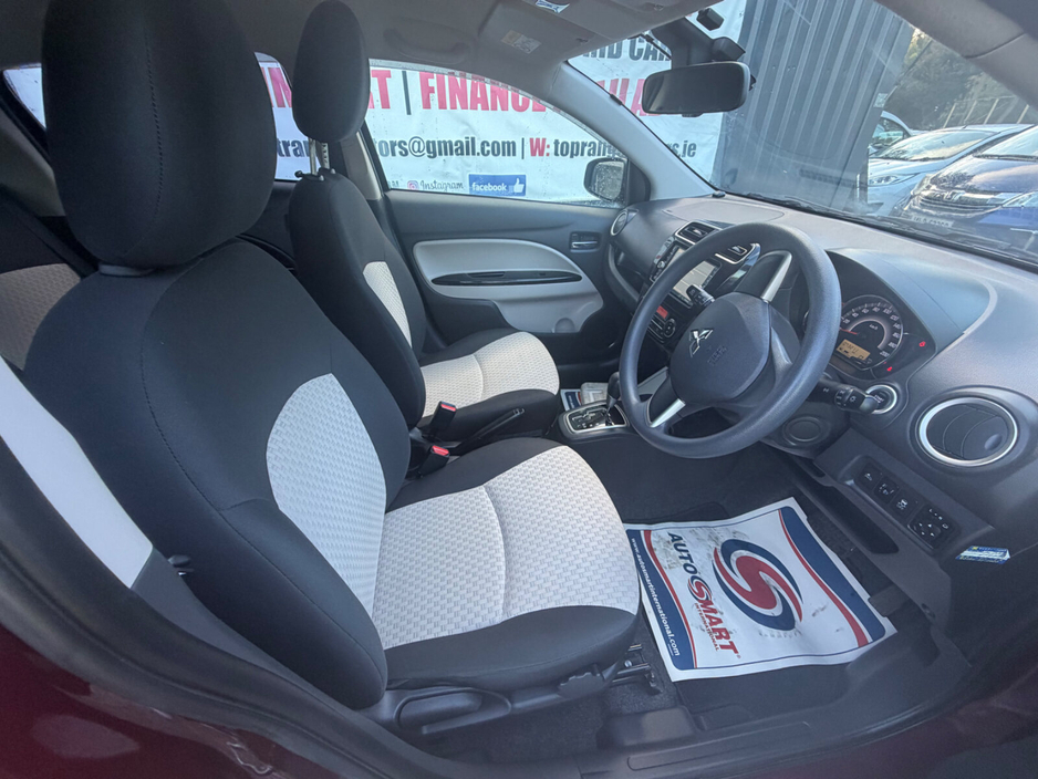 Mitsubishi Mirage — thumbnail 12