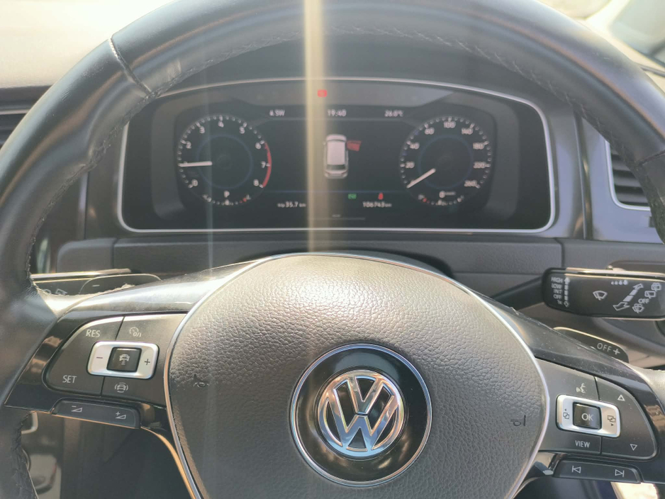 2020 Volkswagen Golf 1L Petrol For Sale Images