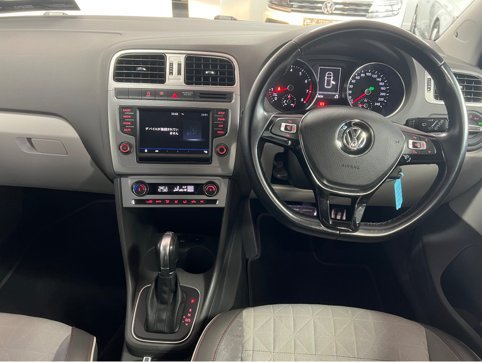 2016 Volkswagen Polo 1.0L Petrol For Sale Images