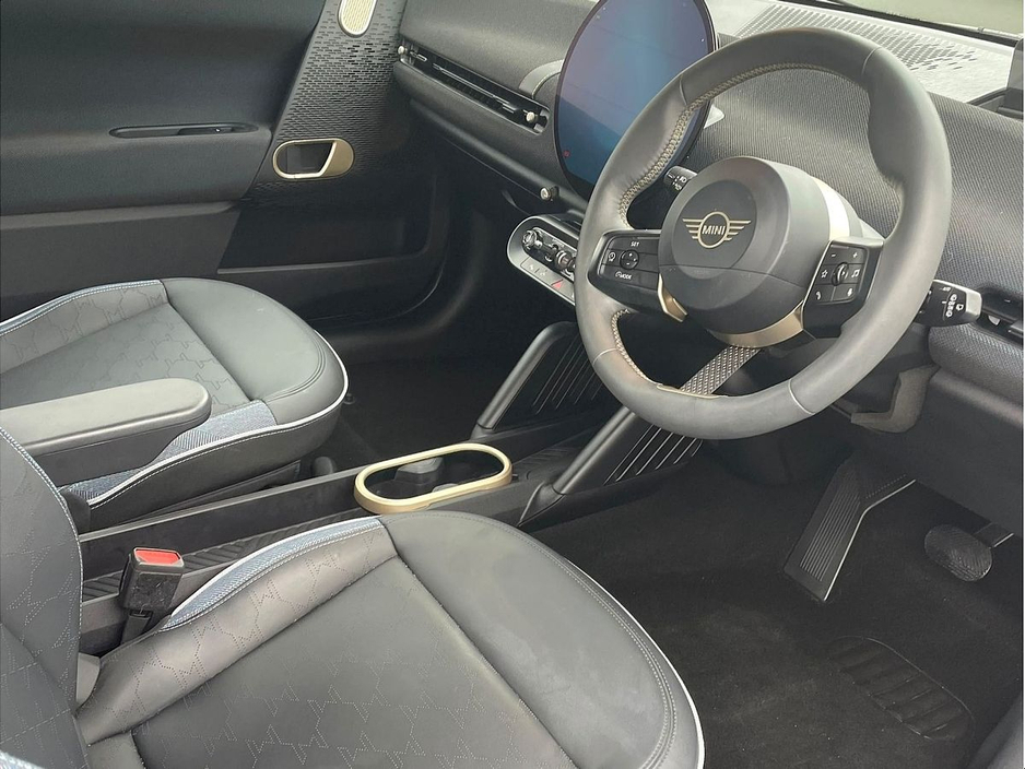2025 MINI Hatch 0L Electric For Sale Images