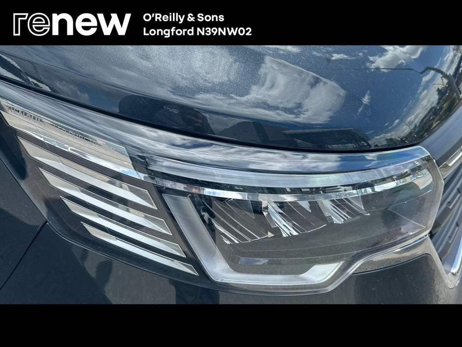 2026 Renault Trafic 2L Diesel For Sale Images