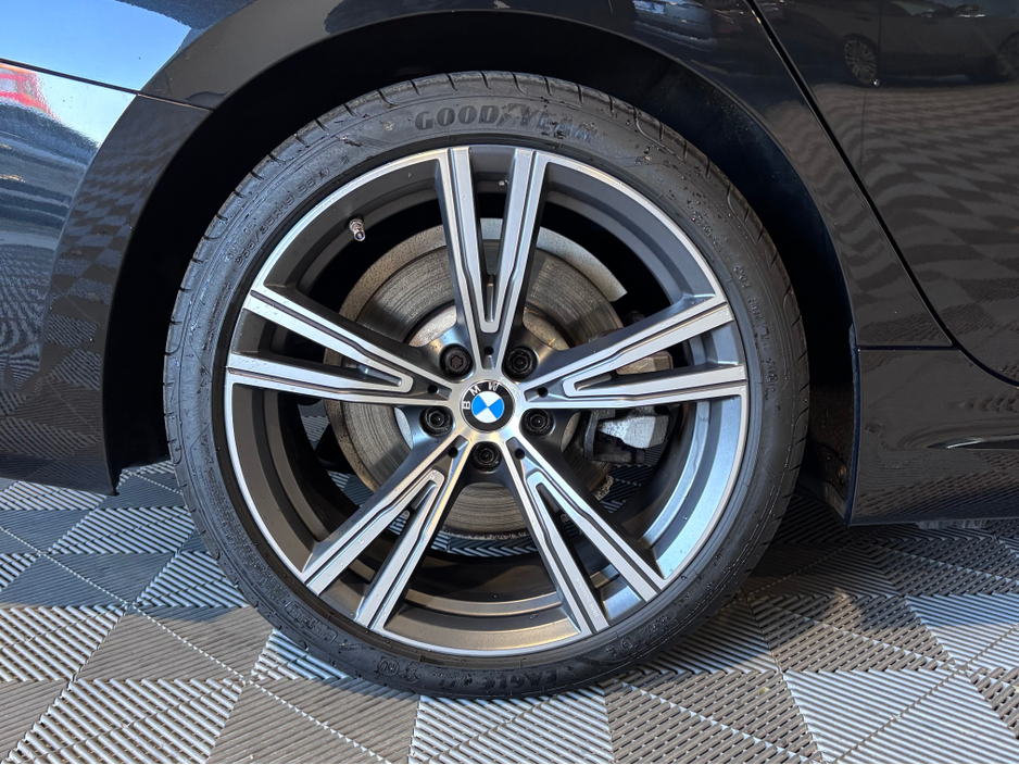 2021 BMW 3 Series 2L Petrol Plug-in Hybrid For Sale Images