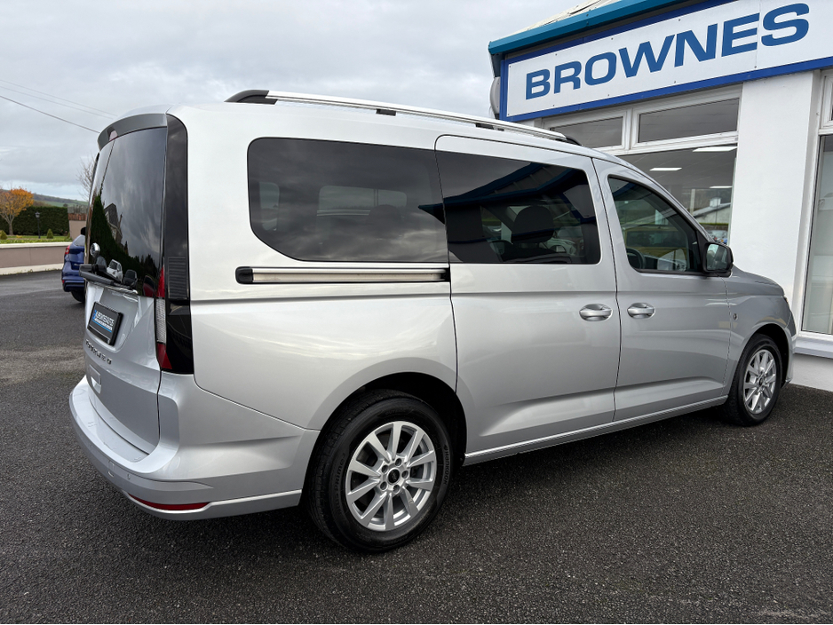 2022 Ford Grand Tourneo Connect 2L Diesel For Sale Images
